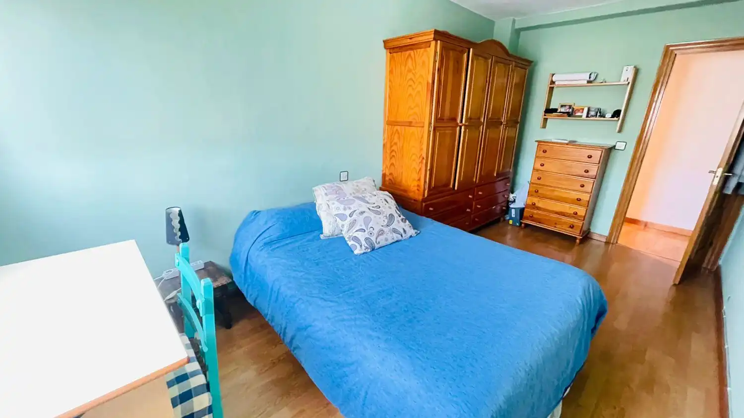 Habitación de Piso en venta en Gijón  con Calefacción