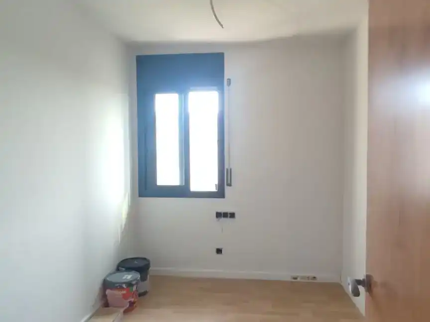 Habitación de Dúplex en venta en Manresa con Piscina y Balcón