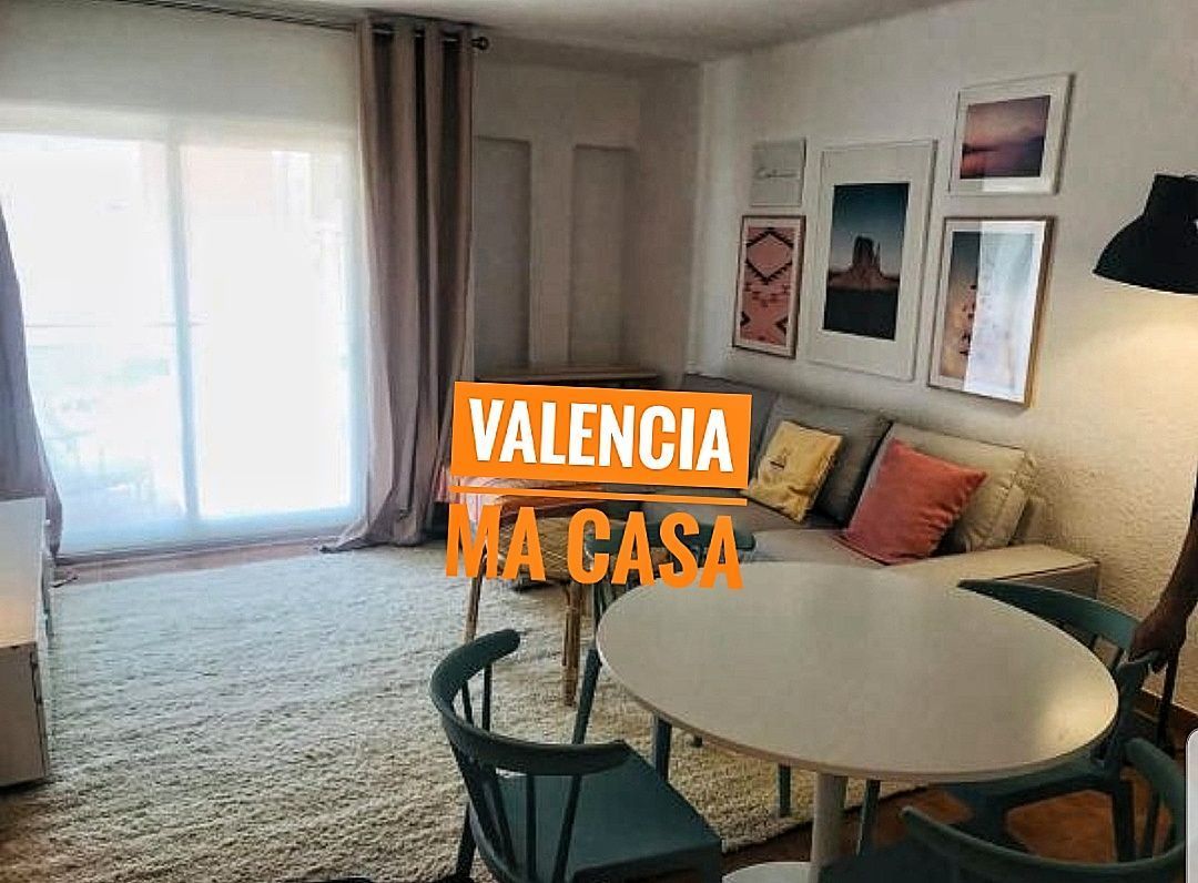 Bedroom of Flat to rent in  Valencia Capital  with Air Conditioner, Heating and Furnished