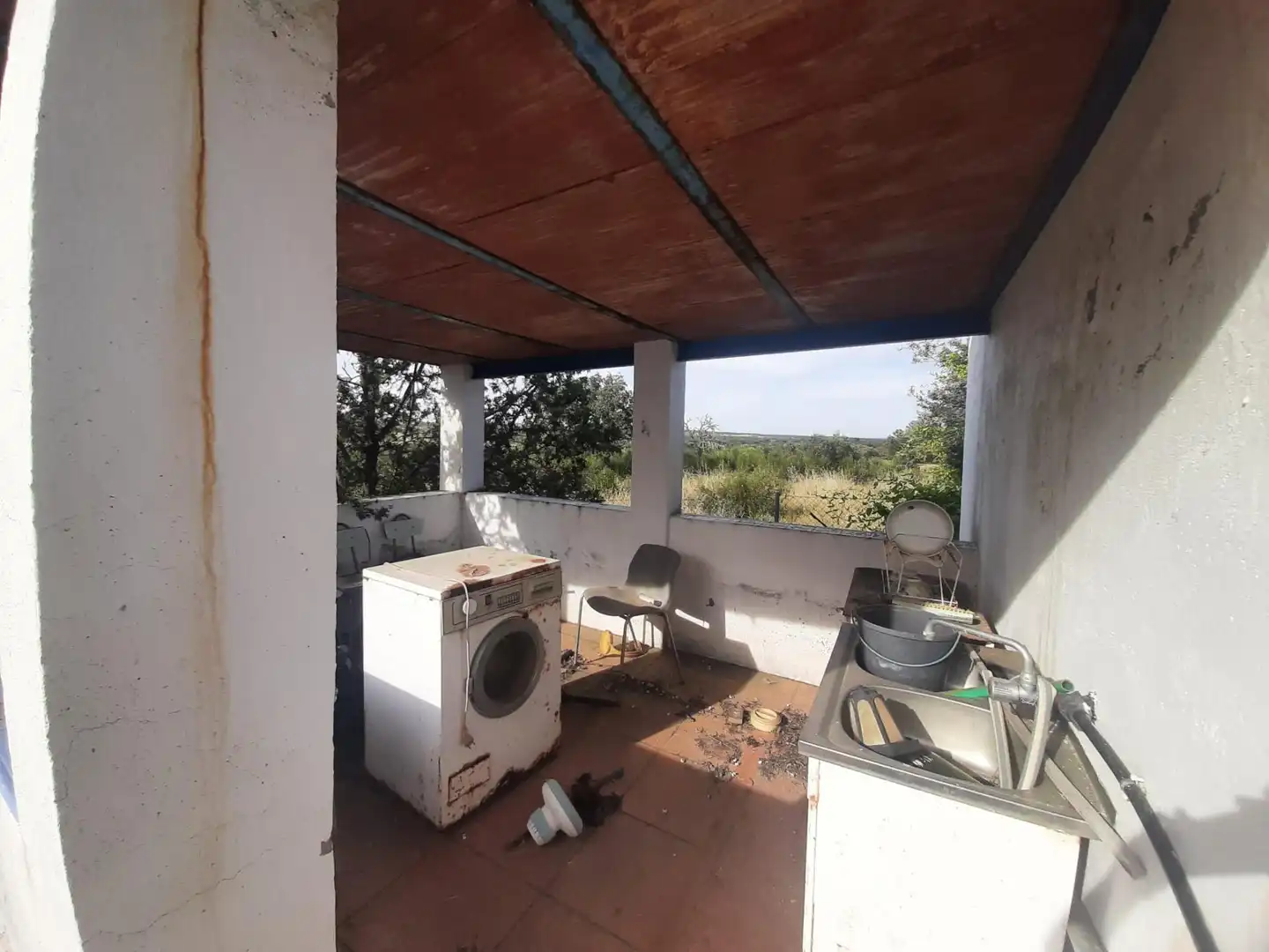 Cuina de Casa o xalet en venda en Cáceres amb Calefacció, Jardí privat i Terrassa