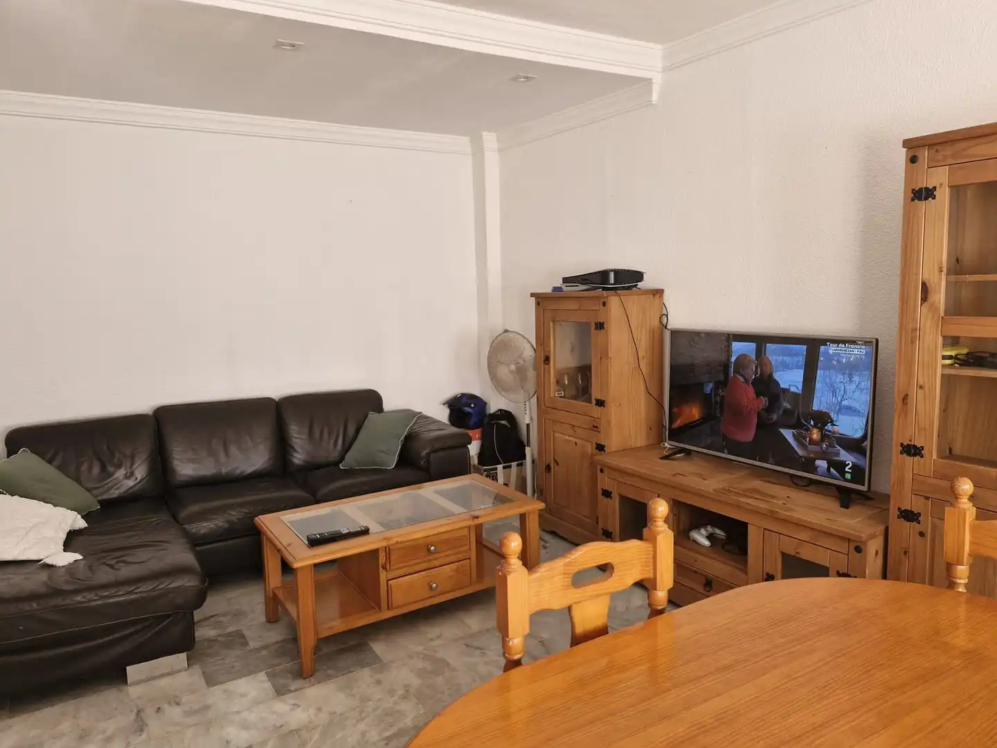 Sala d'estar de Casa adosada en venda en La Línea de la Concepción amb Terrassa