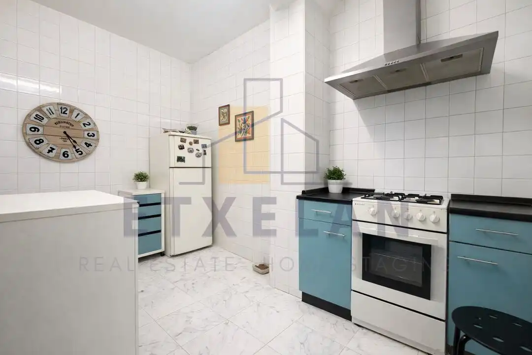 Küche von Wohnung zum Verkauf in Elorrio mit Heizung, Abstellraum und Balkon