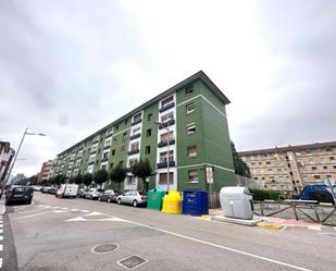 Vista exterior de Pis en venda en Mieres (Asturias)