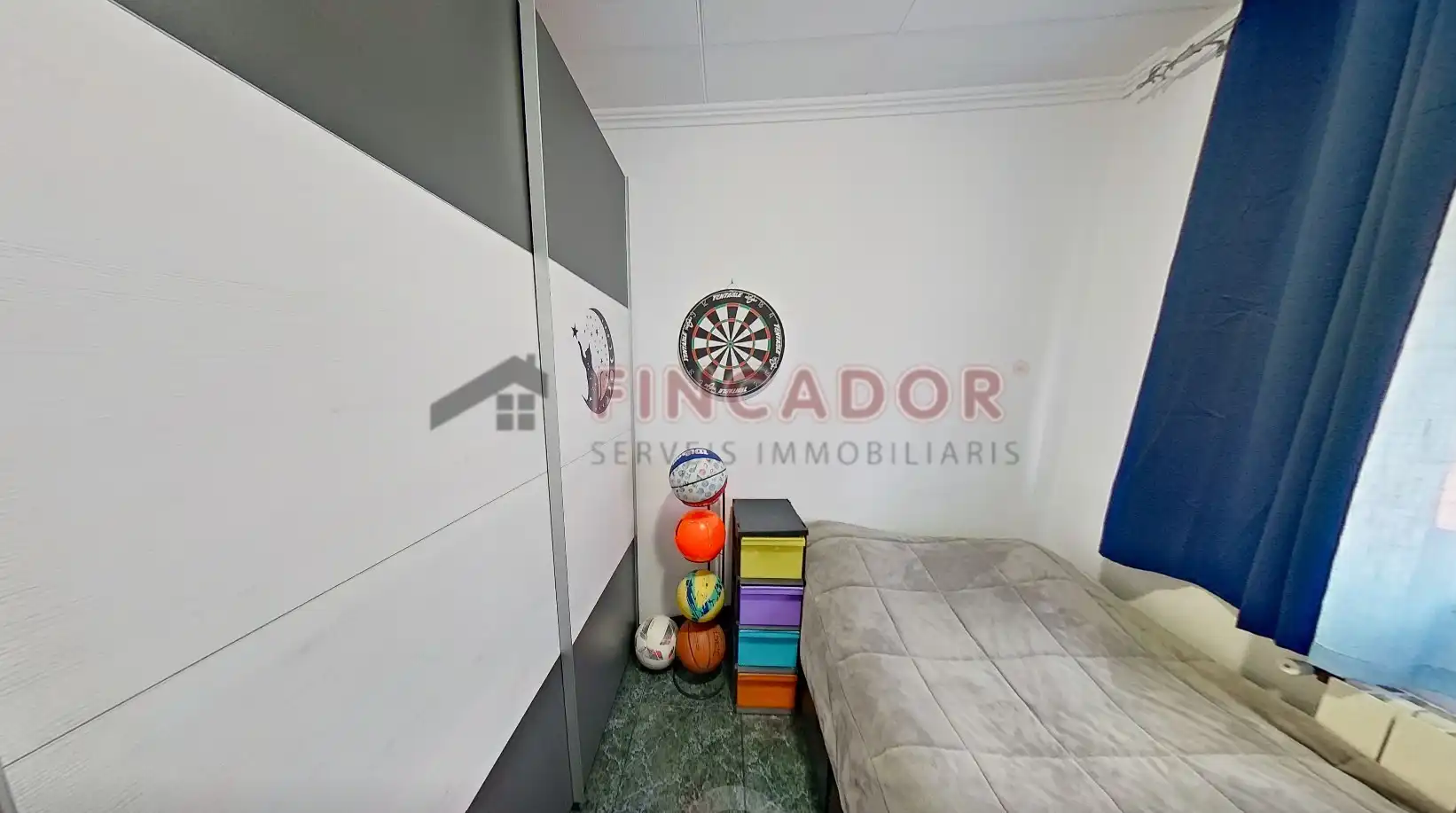 Bedroom of Flat for sale in Terrassa  with Air Conditioner and Heating