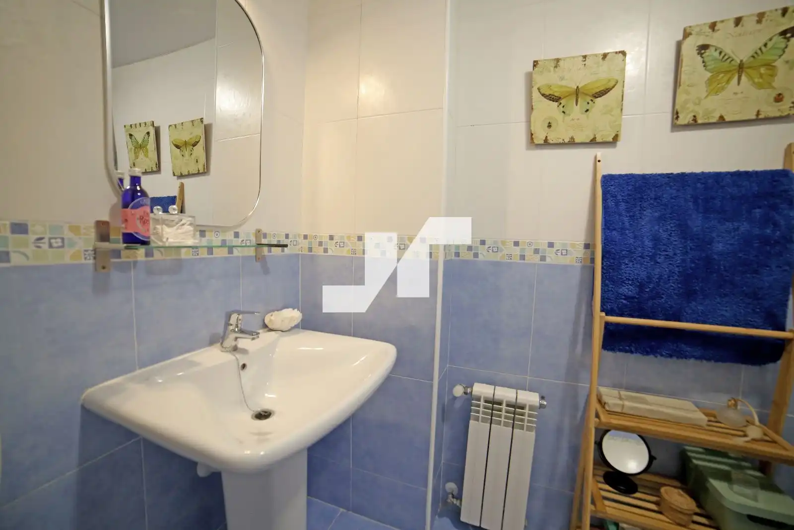 Baño de Casa adosada en venta en Burriana / Borriana con Aire acondicionado, Calefacción y Amueblado