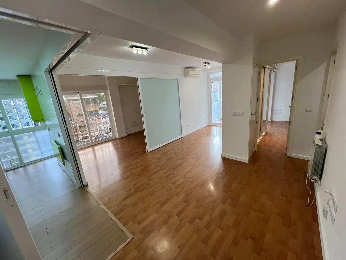 Vista exterior de Piso en venta en Madrid con Aire acondicionado, Calefacción y Parquet