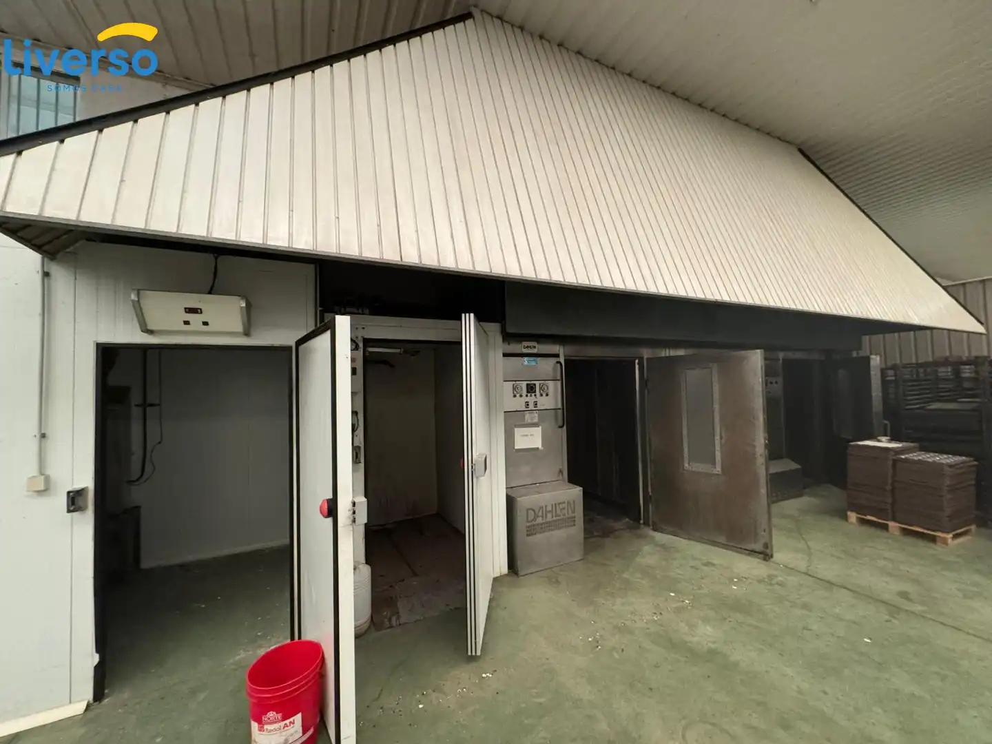 Nave industrial en venta en La Sequera de Haza 