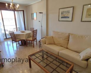 Sala d'estar de Apartament de lloguer en Noja amb Terrassa