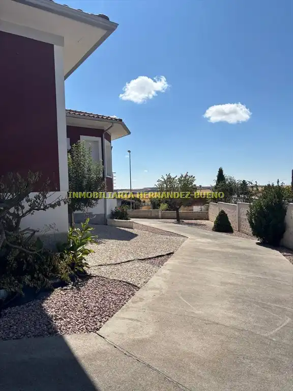 Xalet amb piscina en venda a Villamayor, imagen 22