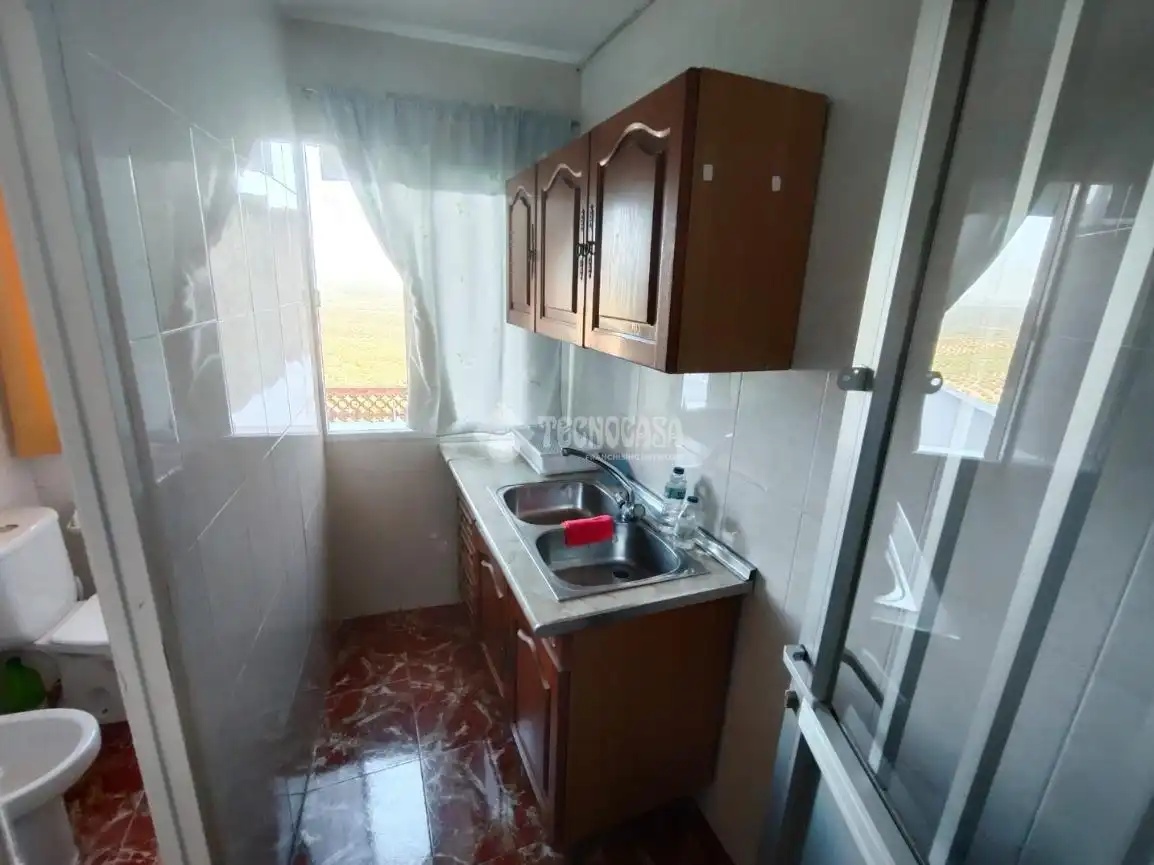 Cuina de Casa adosada en venda en Jabalquinto