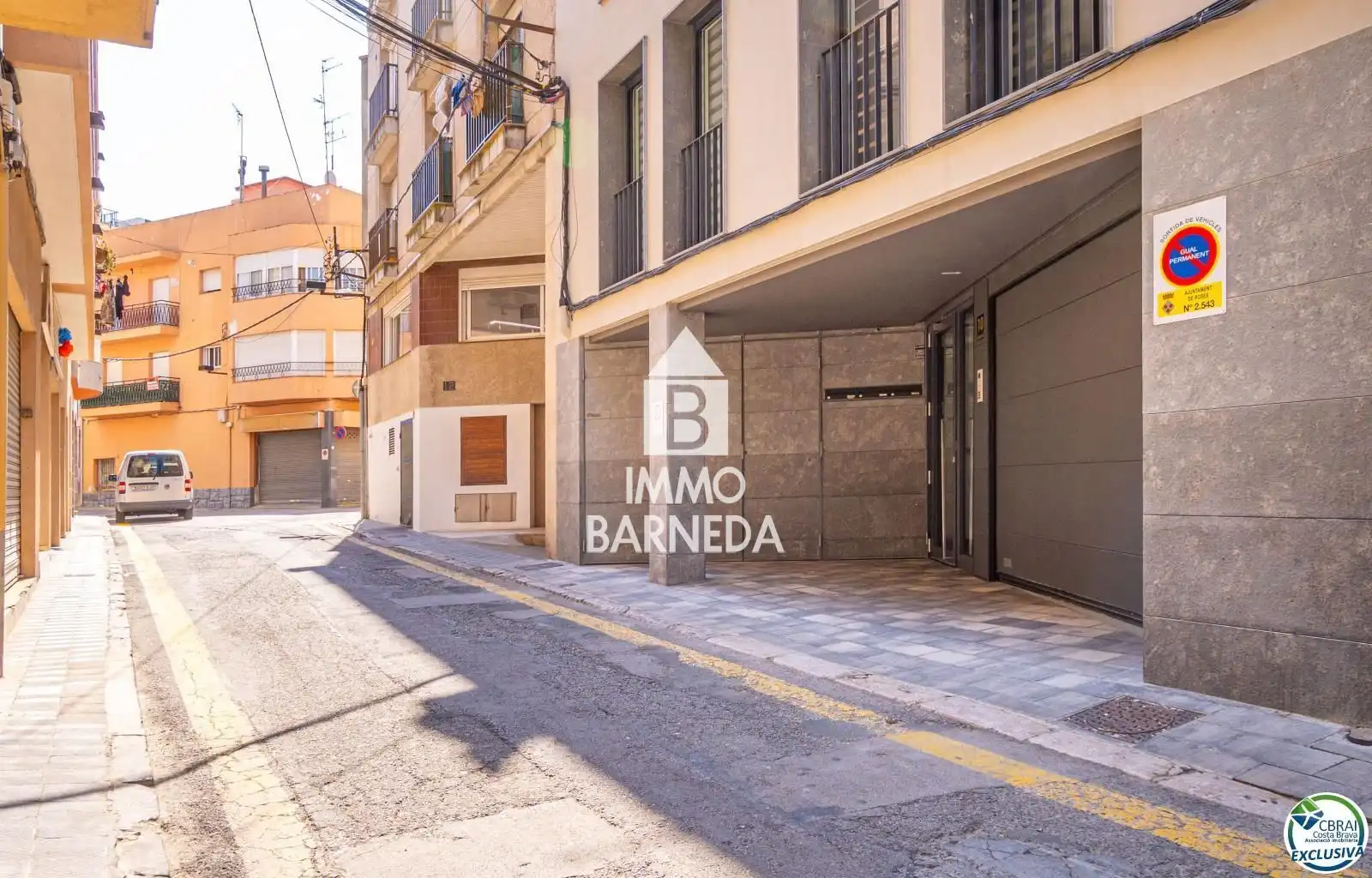 Vista exterior de Pis en venda en Roses amb Aire condicionat, Calefacció i Terrassa