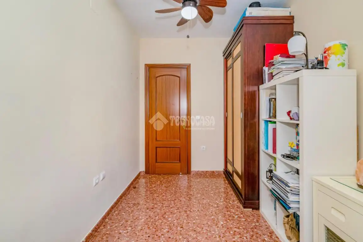 Piso en venta en Lucena con Aire acondicionado y Amueblado
