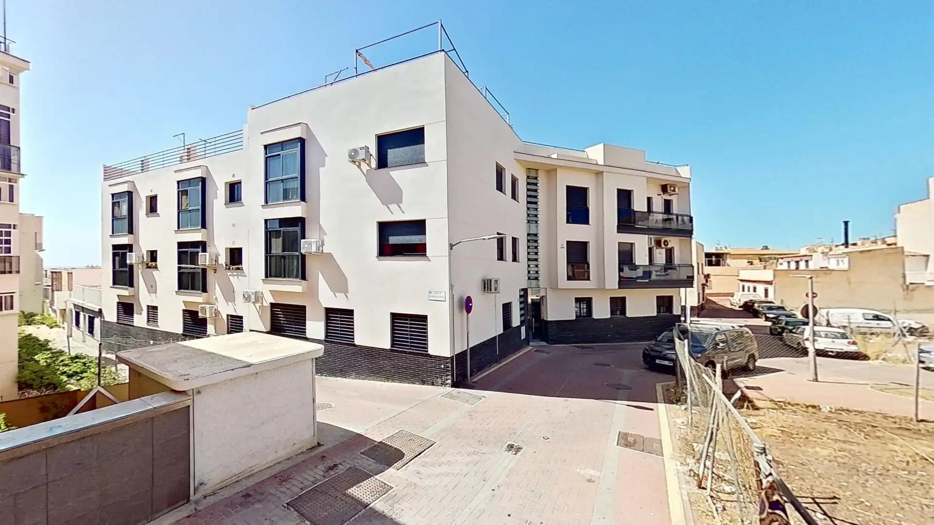 Vista exterior de Pis en venda en Motril amb Aire condicionat i Traster