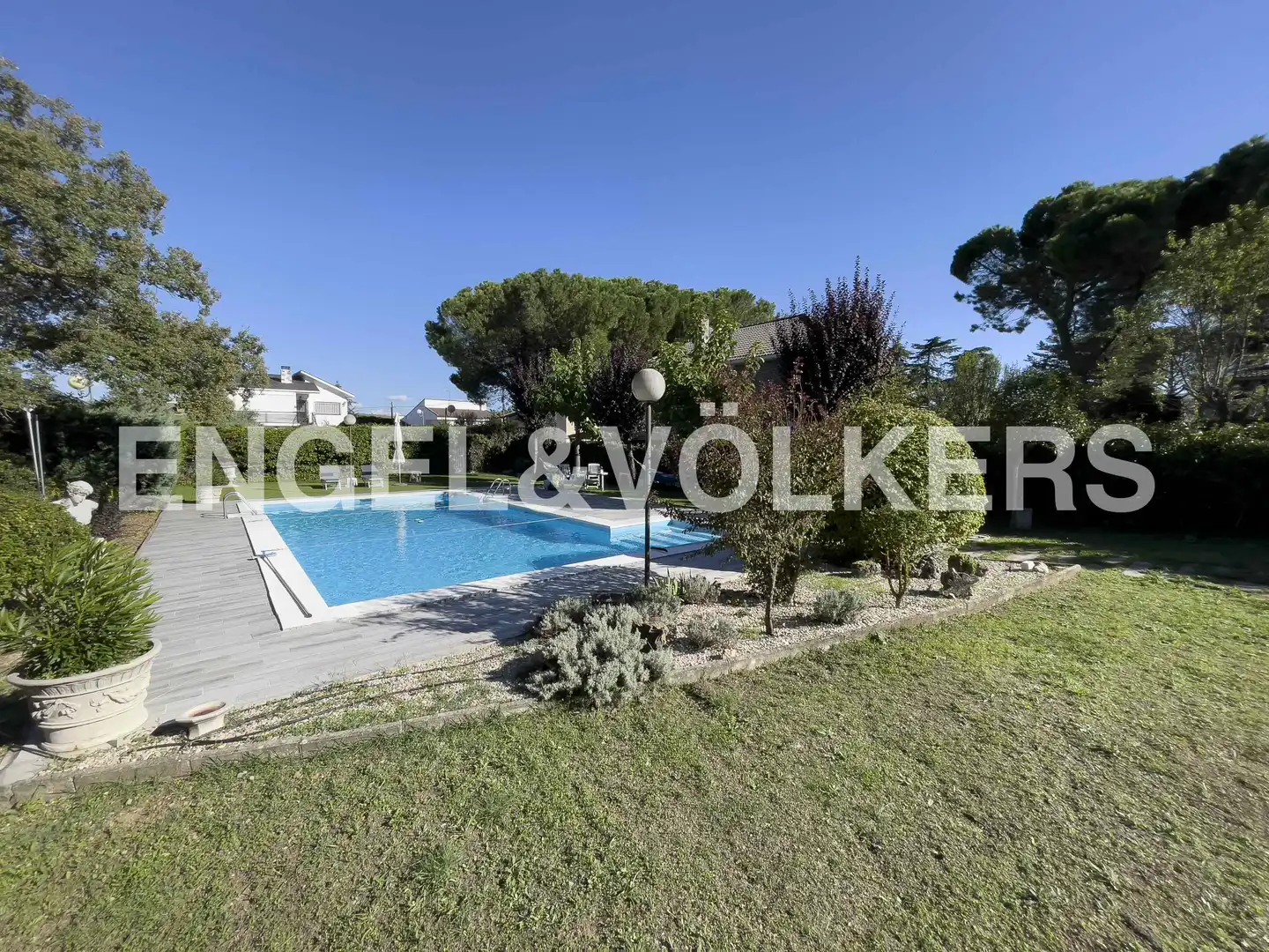 Piscina de Residencial en venta en Guadalix de la Sierra