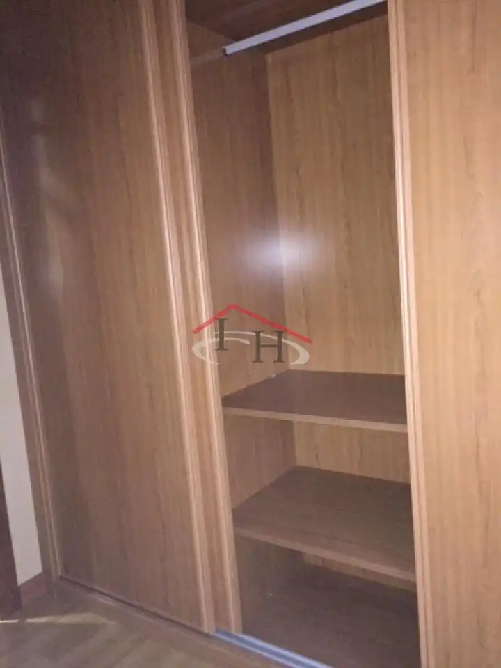 Schlafzimmer von Wohnungen zur Miete in León Capital  mit Heizung, Parkett und Abstellraum