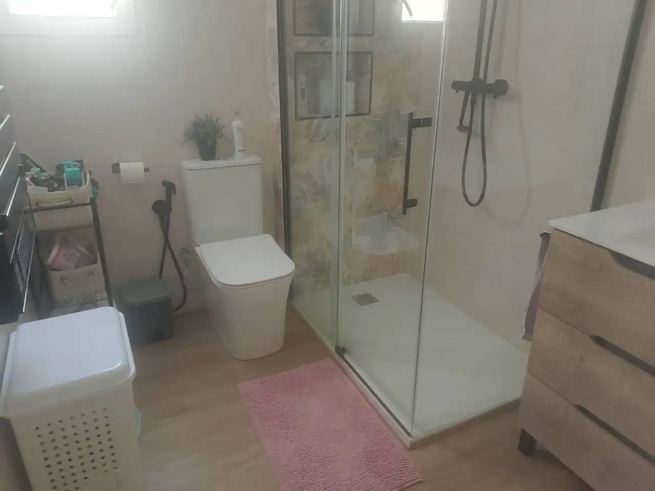 Bathroom of Flat for sale in Gandia  with Air Conditioner, Furnished and Balcony