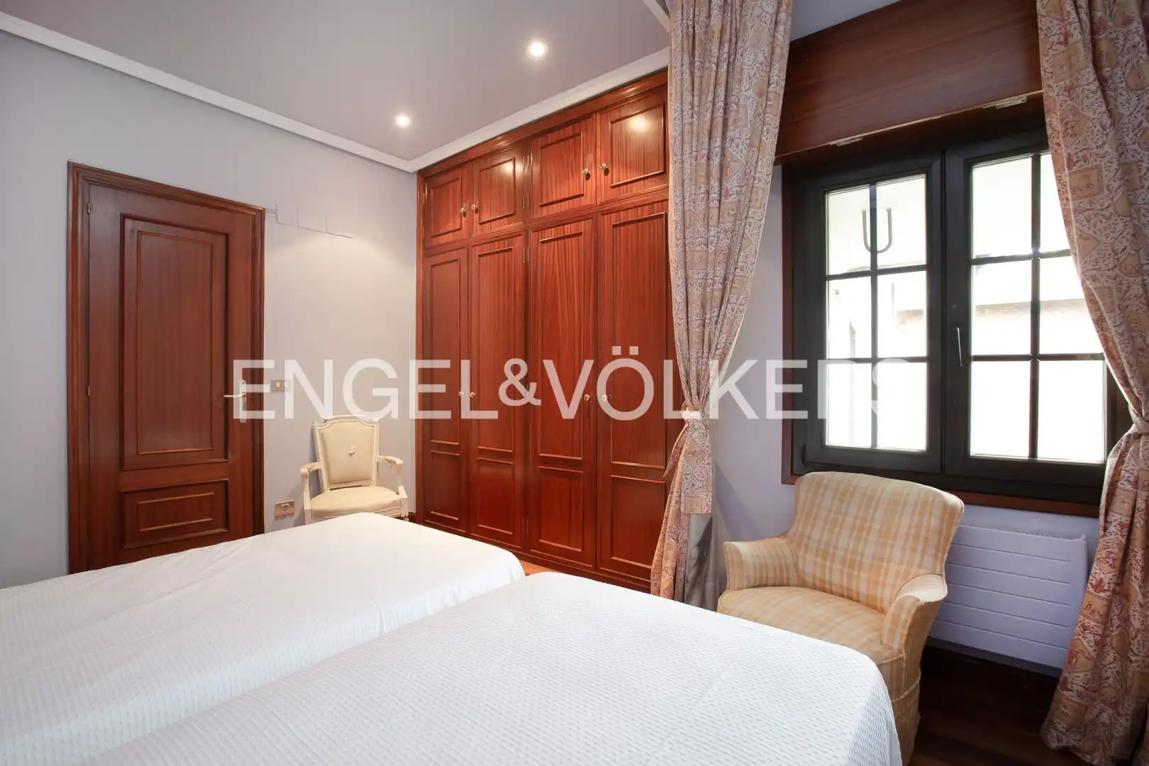 Habitación de Piso en venta en Getxo  con Calefacción, Jardín privado y Parquet