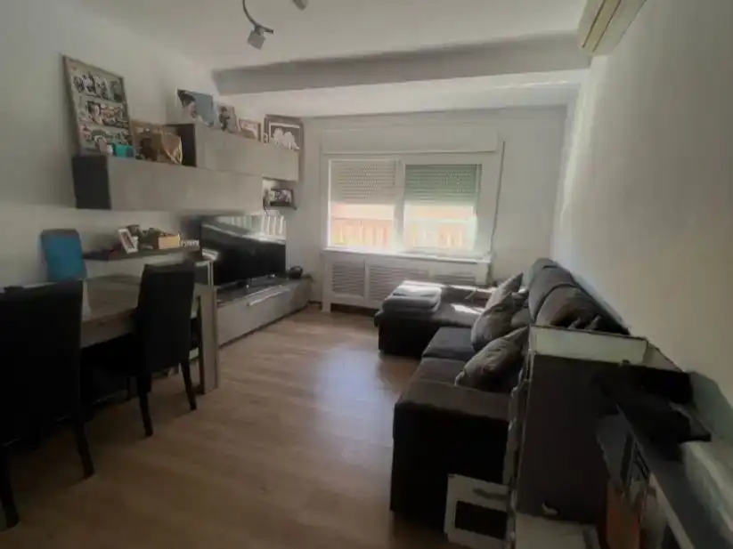 Sala d'estar de Pis en venda en Mataró amb Aire condicionat