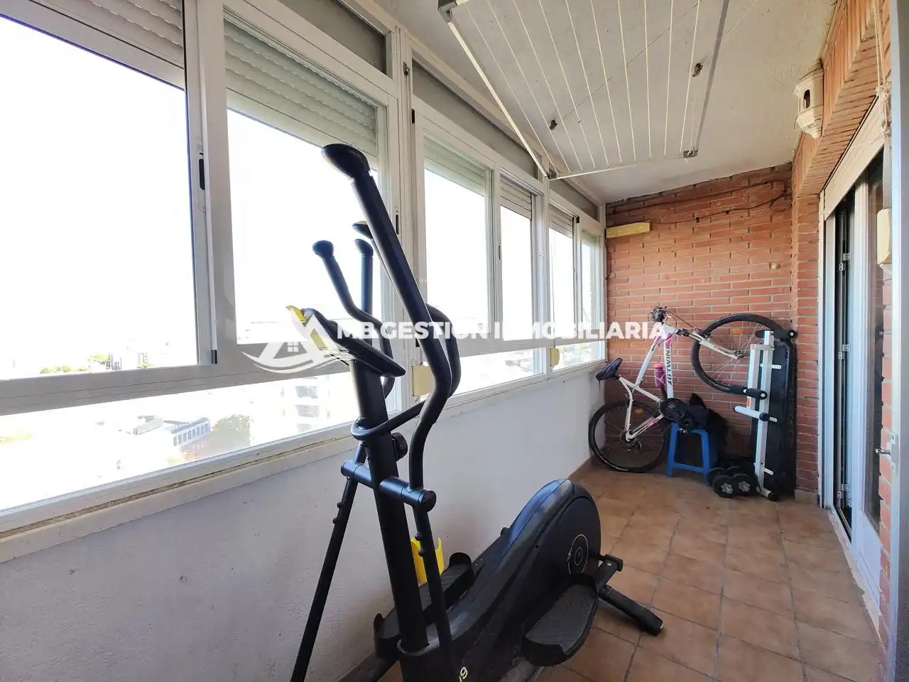 Piso en venta en Fuenlabrada con Aire acondicionado, Calefacción y Terraza
