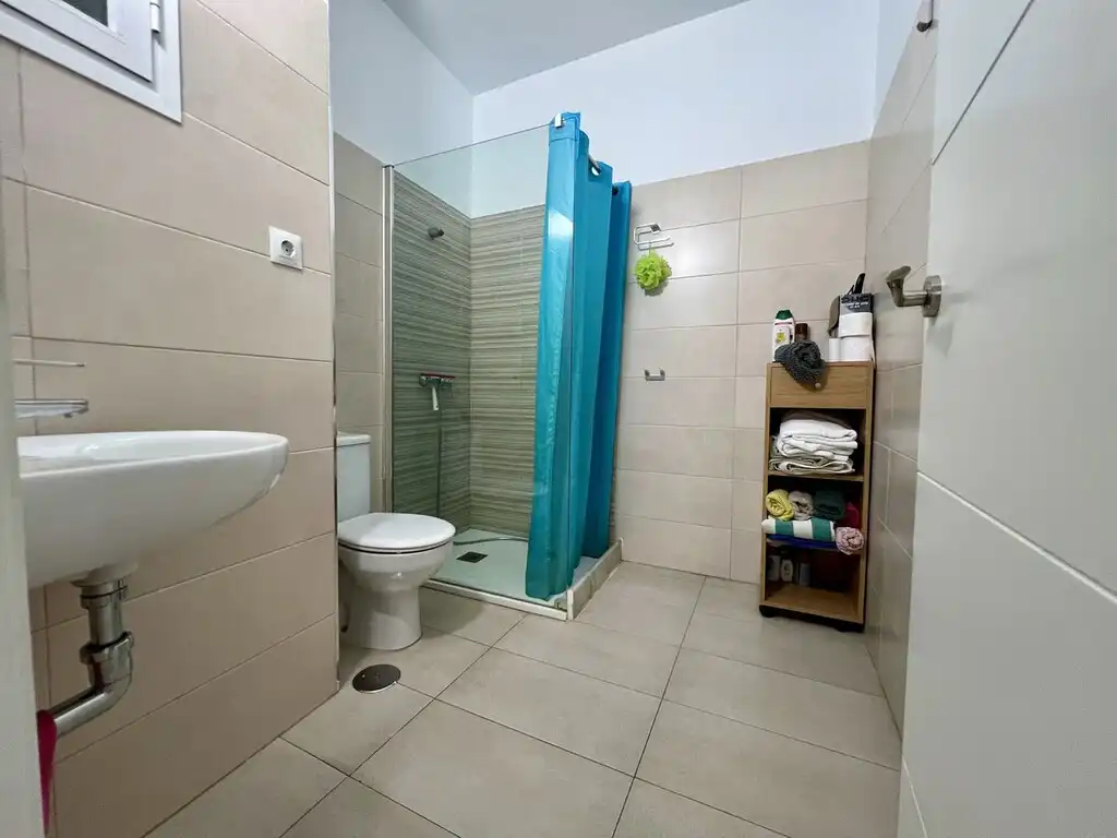 Baño de Apartamento en venta en Málaga con Aire acondicionado, Terraza y Internet