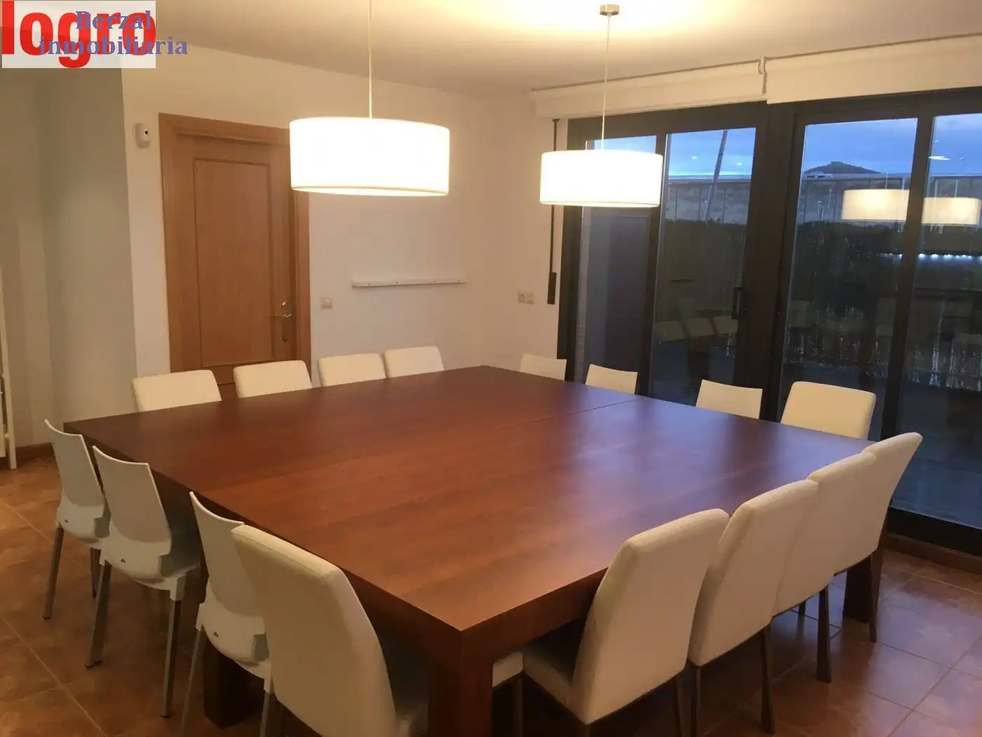 Local en venta en Calle CALLE GUADALQUIVIR, Lardero