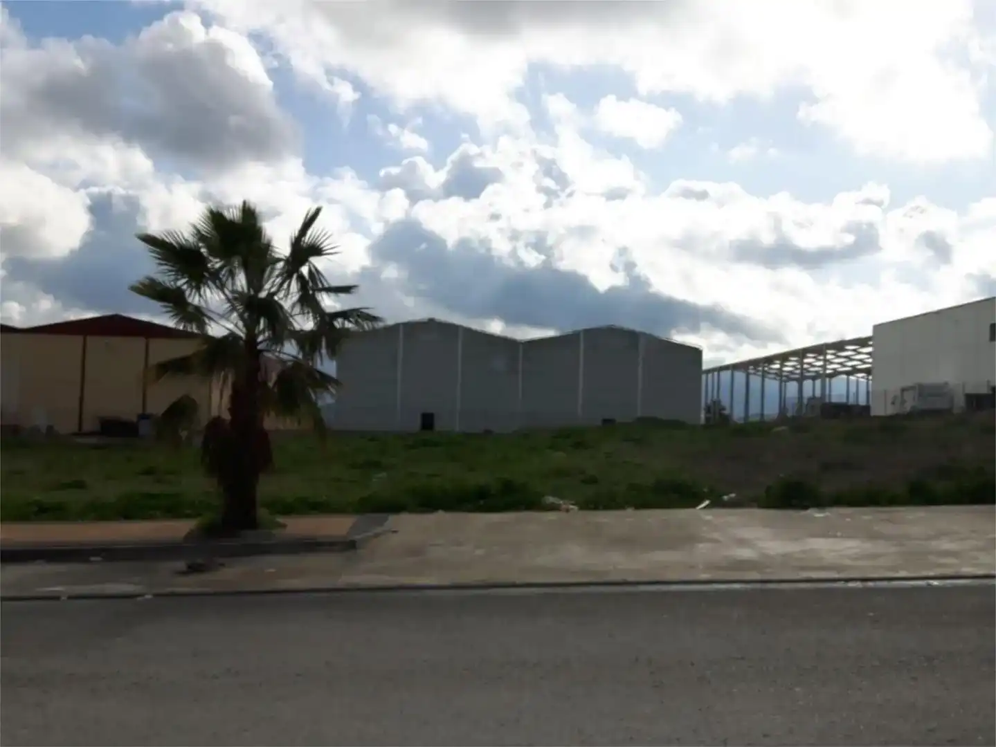 Außenansicht von Fabrik Grundstücke zur Miete in Jaén