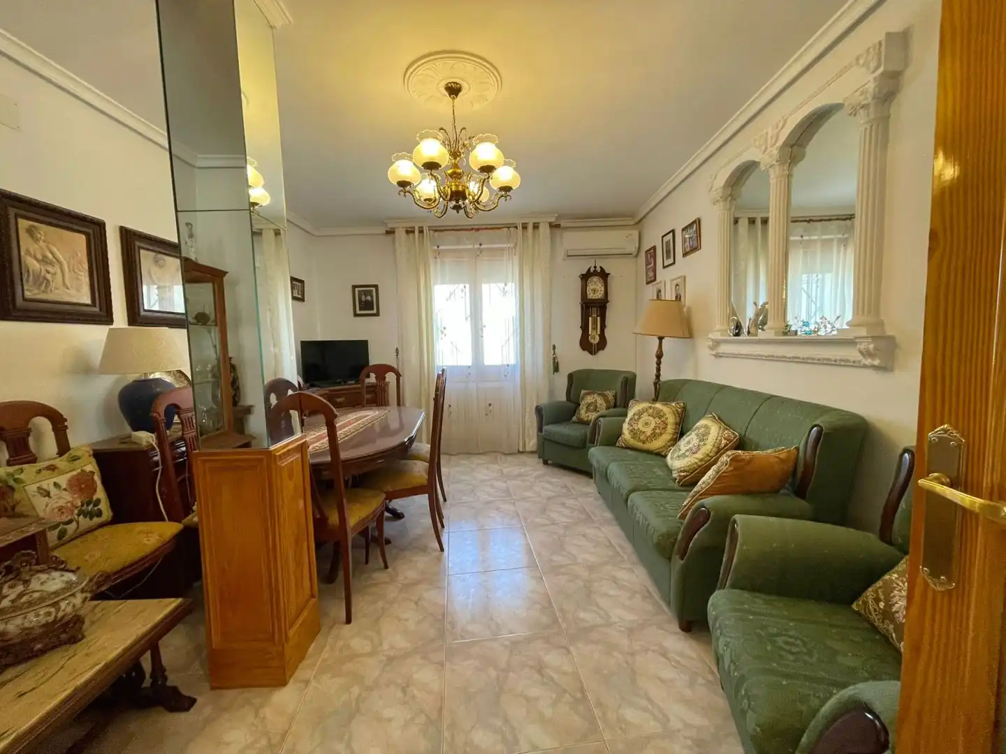 Houses for sale in Castellar de Santiago