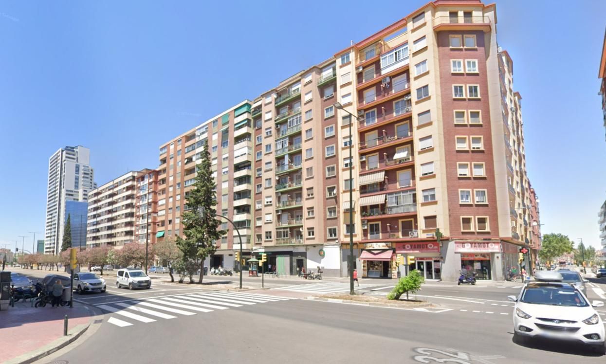 Vista exterior de Pis en venda en  Zaragoza Capital amb Aire condicionat, Calefacció i Parquet