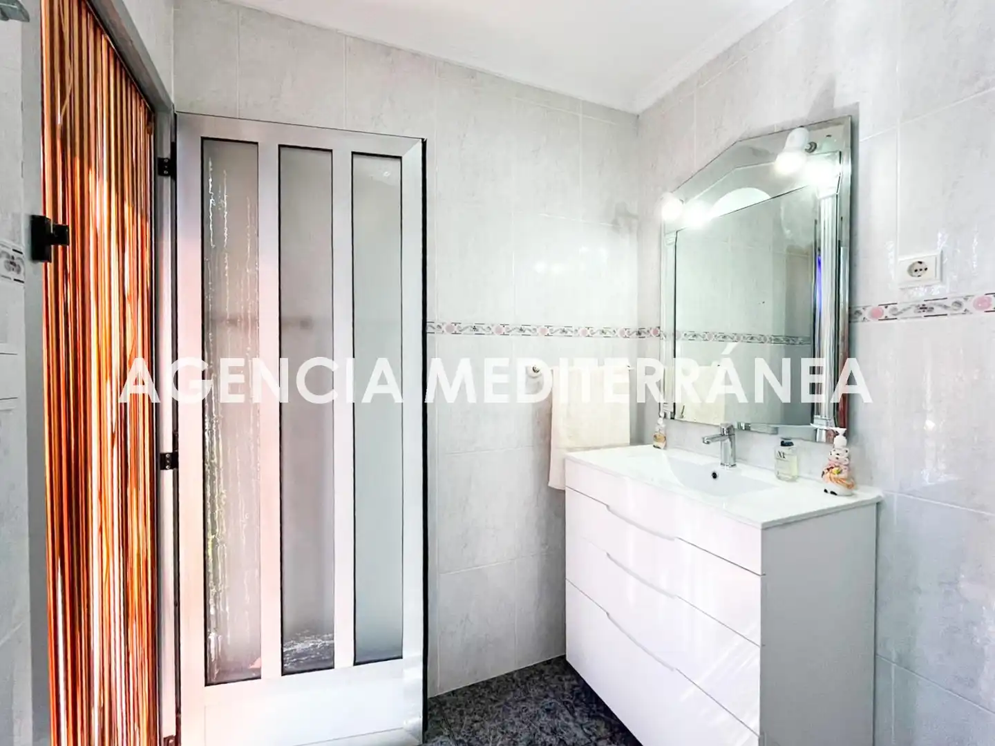 Chalet con piscina en venta en Montserrat, imagen 57