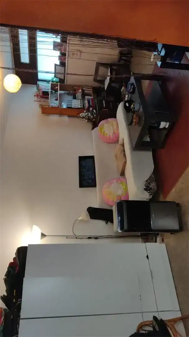 Wohnzimmer von Geschaftsraum zum Verkauf in Dosrius