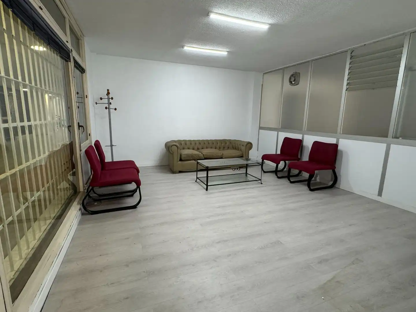 Bureau avec ascenseur à vendre à trinidad grund, imagen 35