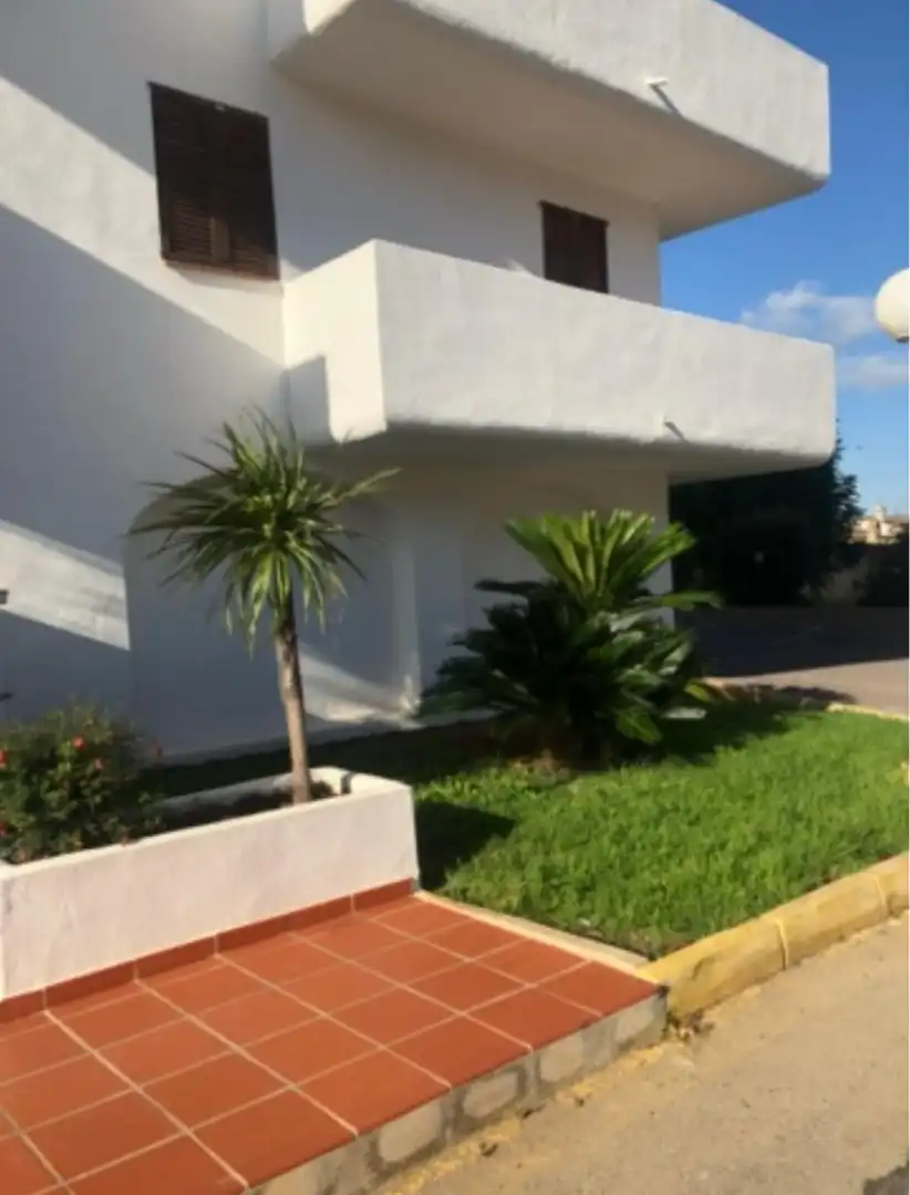 Vista exterior de Apartament en venda en Peñíscola / Peníscola amb Calefacció, Terrassa i Moblat