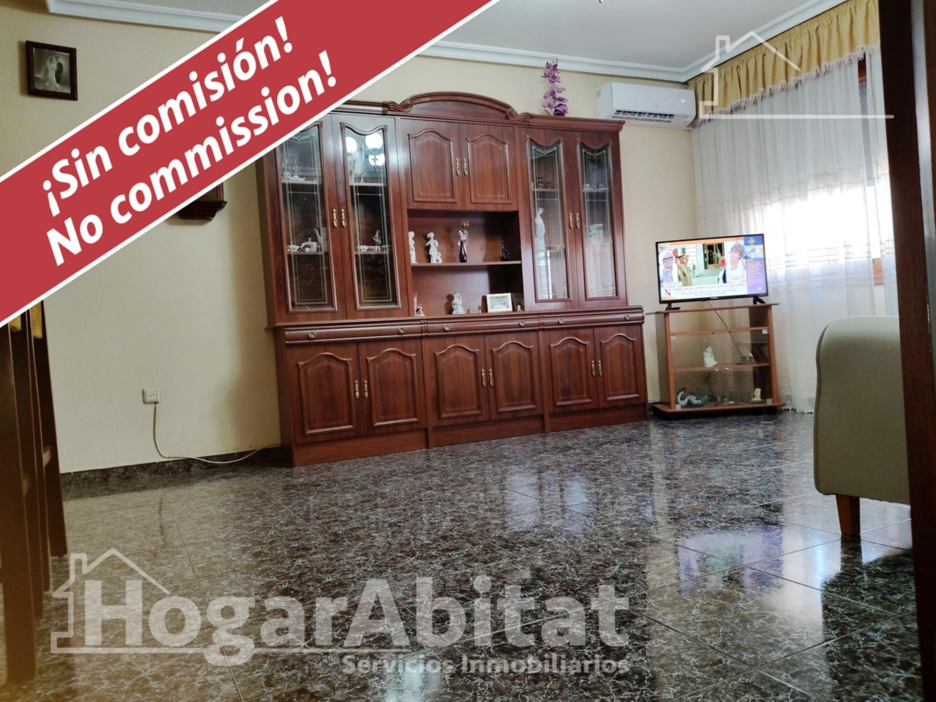 Sala d'estar de Casa o xalet en venda en Jacarilla amb Terrassa i Balcó