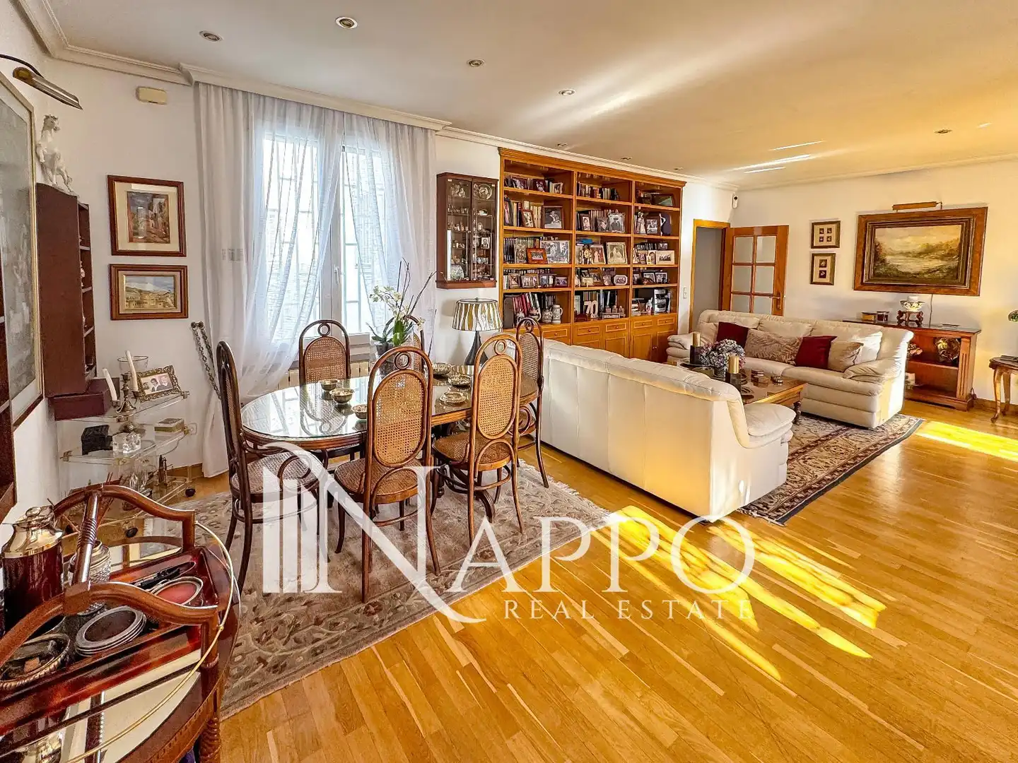 Living room of Attic for sale in Madrid  with Air Conditioner, Heating and Parquet flooring