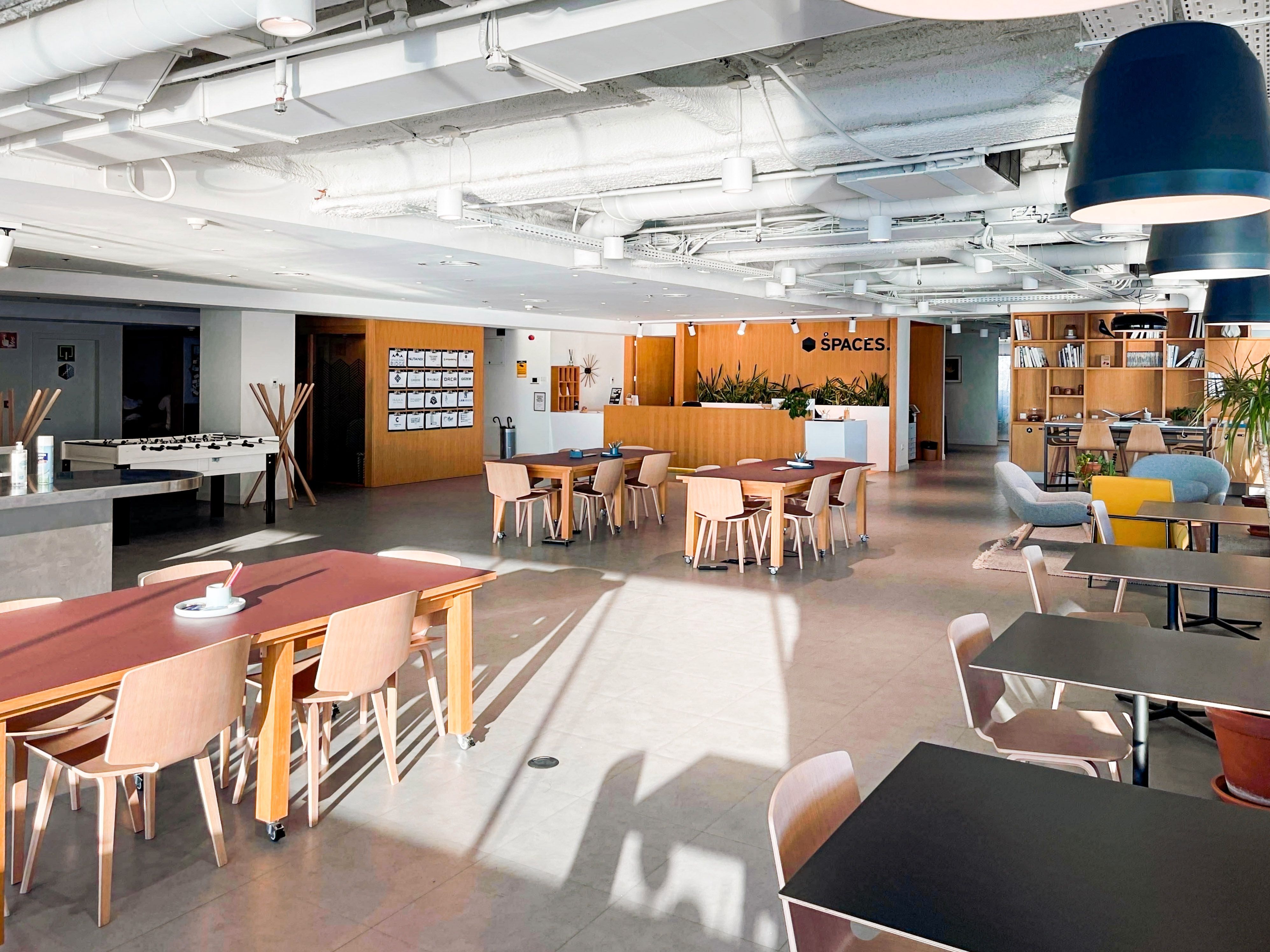 Office to rent in  Barcelona Capital  with Air Conditioner, Heating and Furnished