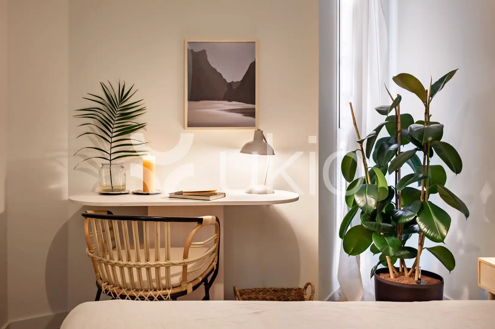 Habitación de Apartamento de alquiler en Madrid con Calefacción, Terraza y Amueblado