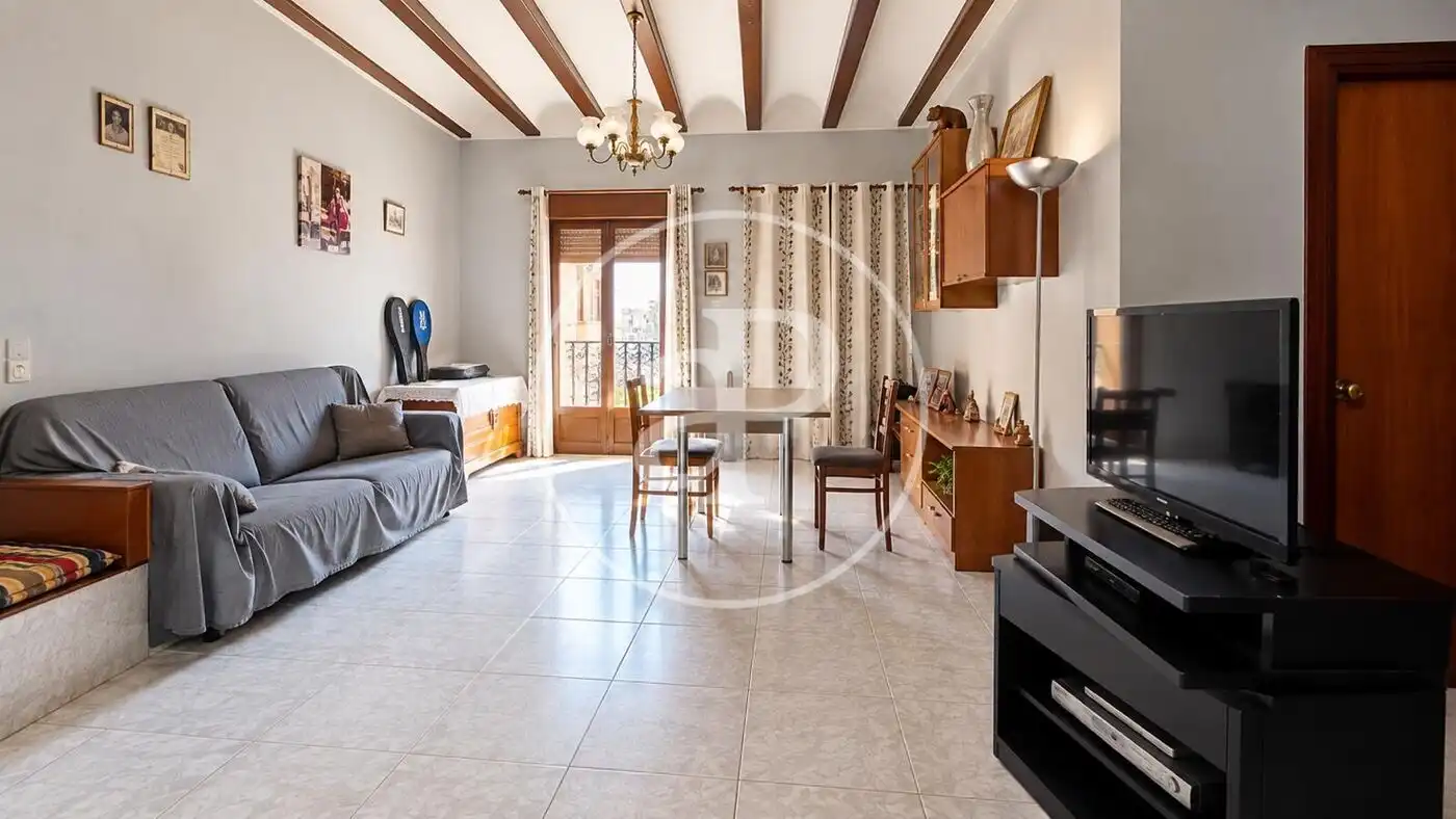 Casa con terraza en venta en Pedralba, imagen 2