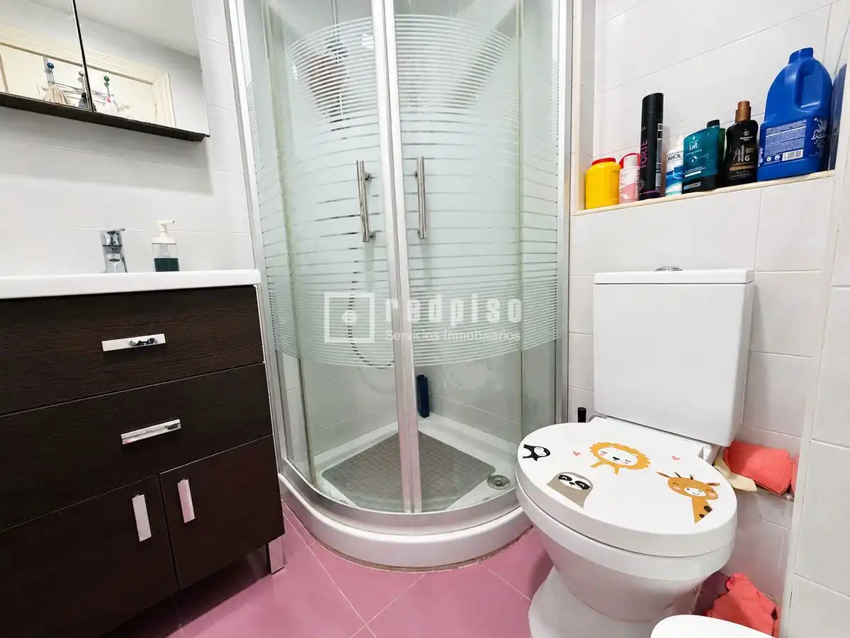 Baño de Piso en venta en Torremolinos con Aire acondicionado y Terraza