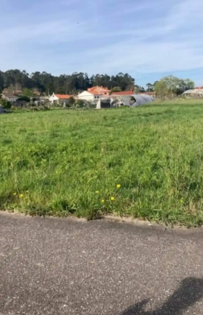 Terreny residencial en venda a Lugar Vilachan 51