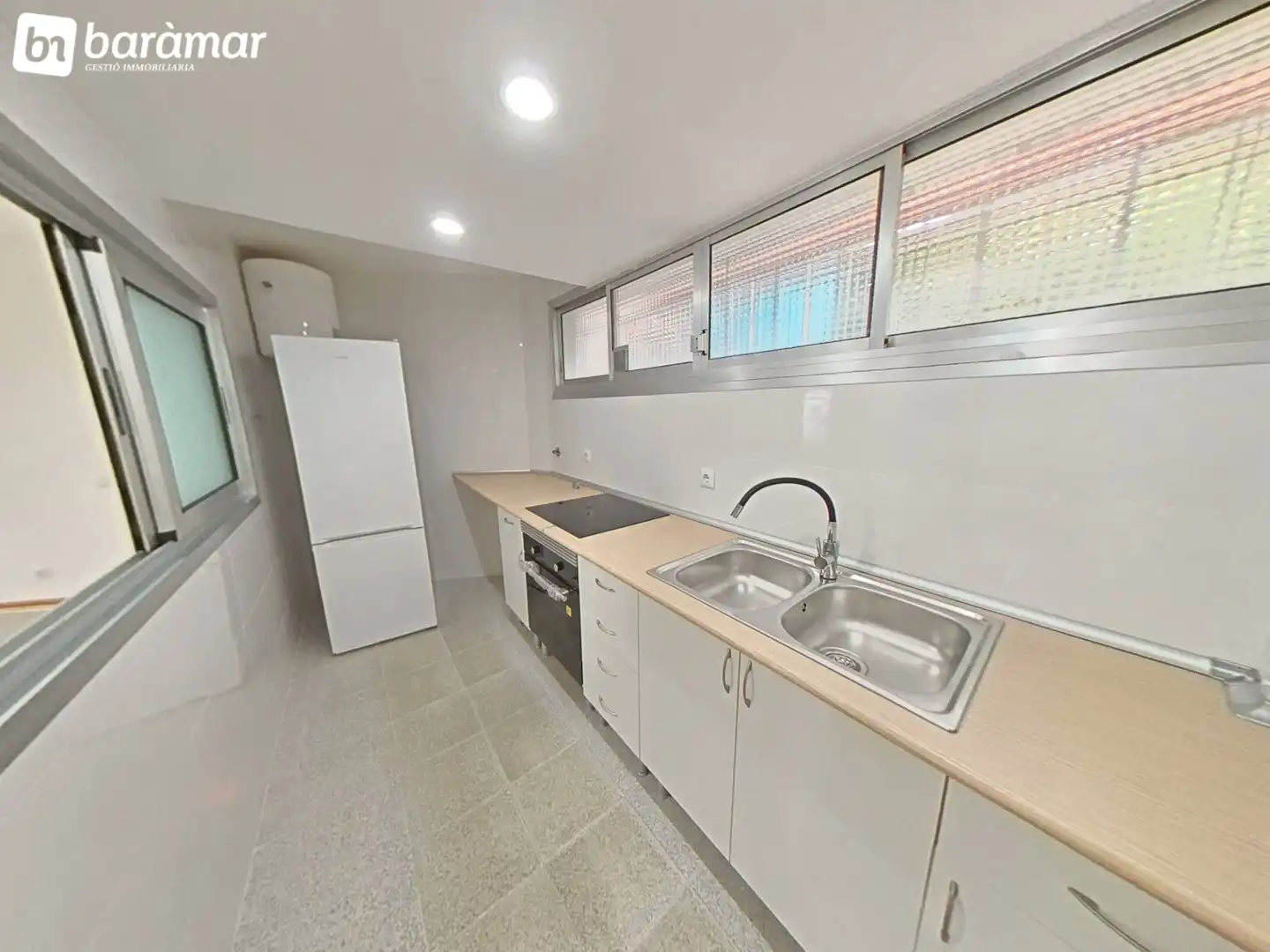 Kitchen of Apartments for sale in El Vendrell  with Terrace, Oven and Washing machine