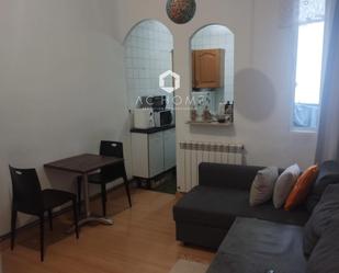 Flat for sale in  Madrid Capital  with Heating