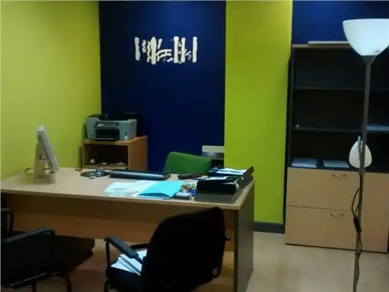 Bureau à louer à Centro