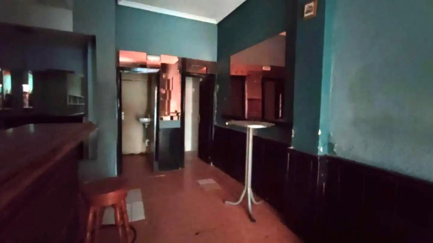 Local comercial en venta en Sevilla, imagen 4