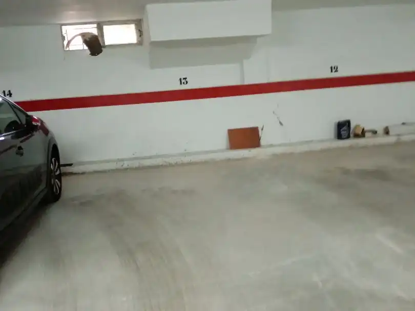 Garage for rent in Cartagena