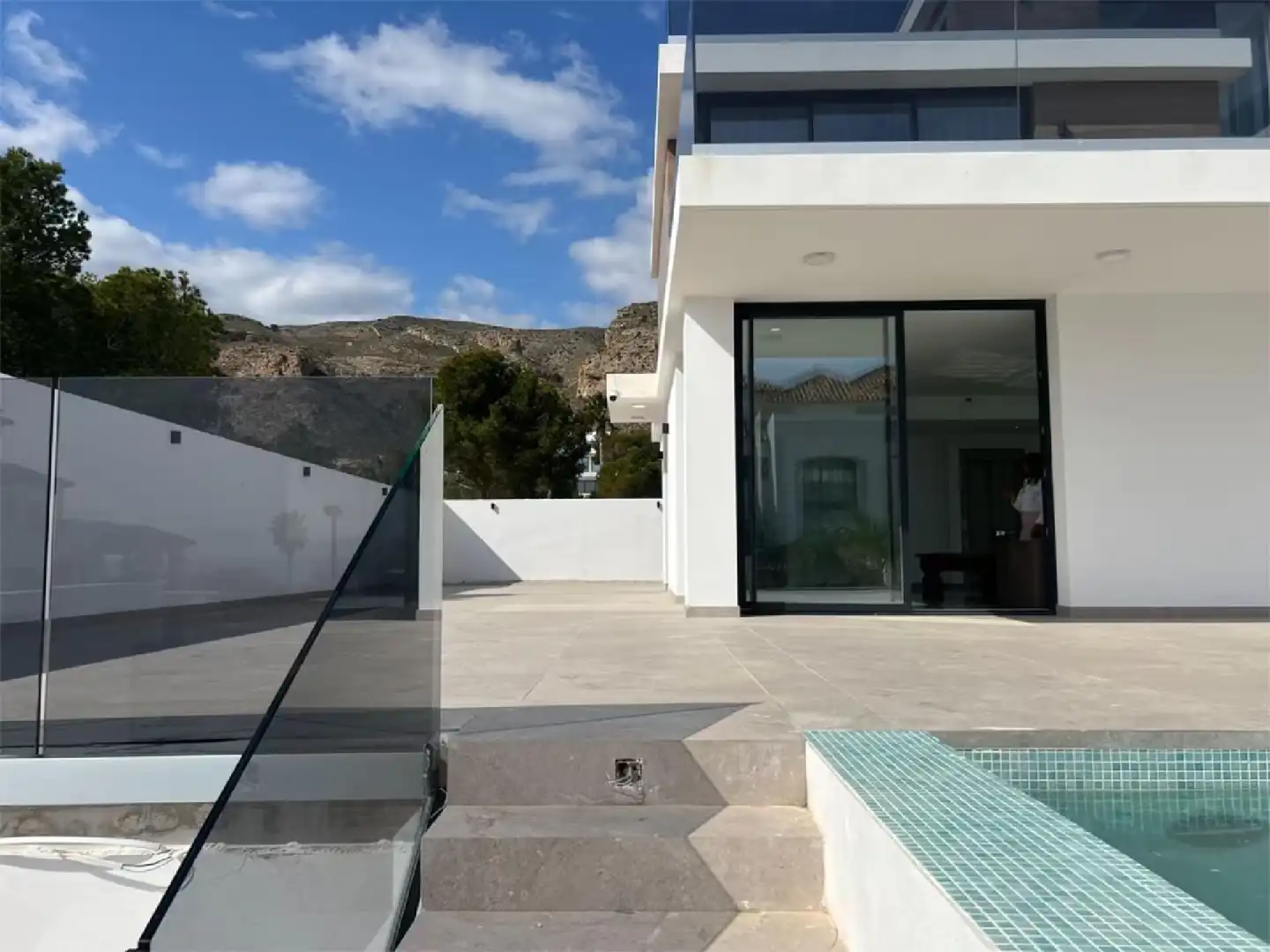 Villa con piscina in vendita a Golf Bahía, imagen 12