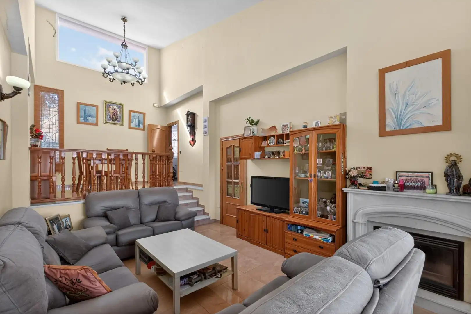 Sala d'estar de Casa o xalet en venda en Alhaurín de la Torre