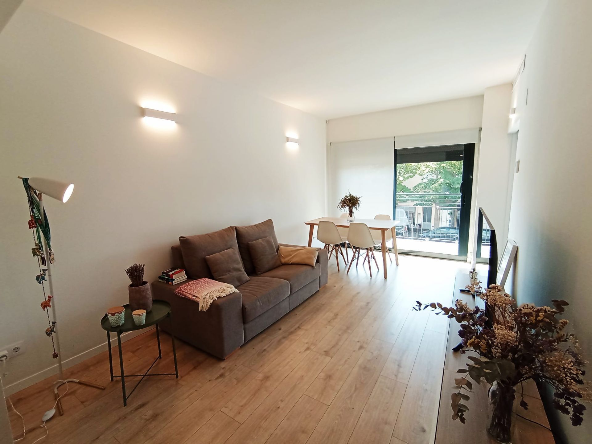 Sala d'estar de Pis de lloguer en Terrassa amb Aire condicionat, Calefacció i Terrassa