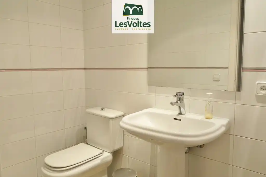 Local commercial à louer à De Les Voltes, imagen 15