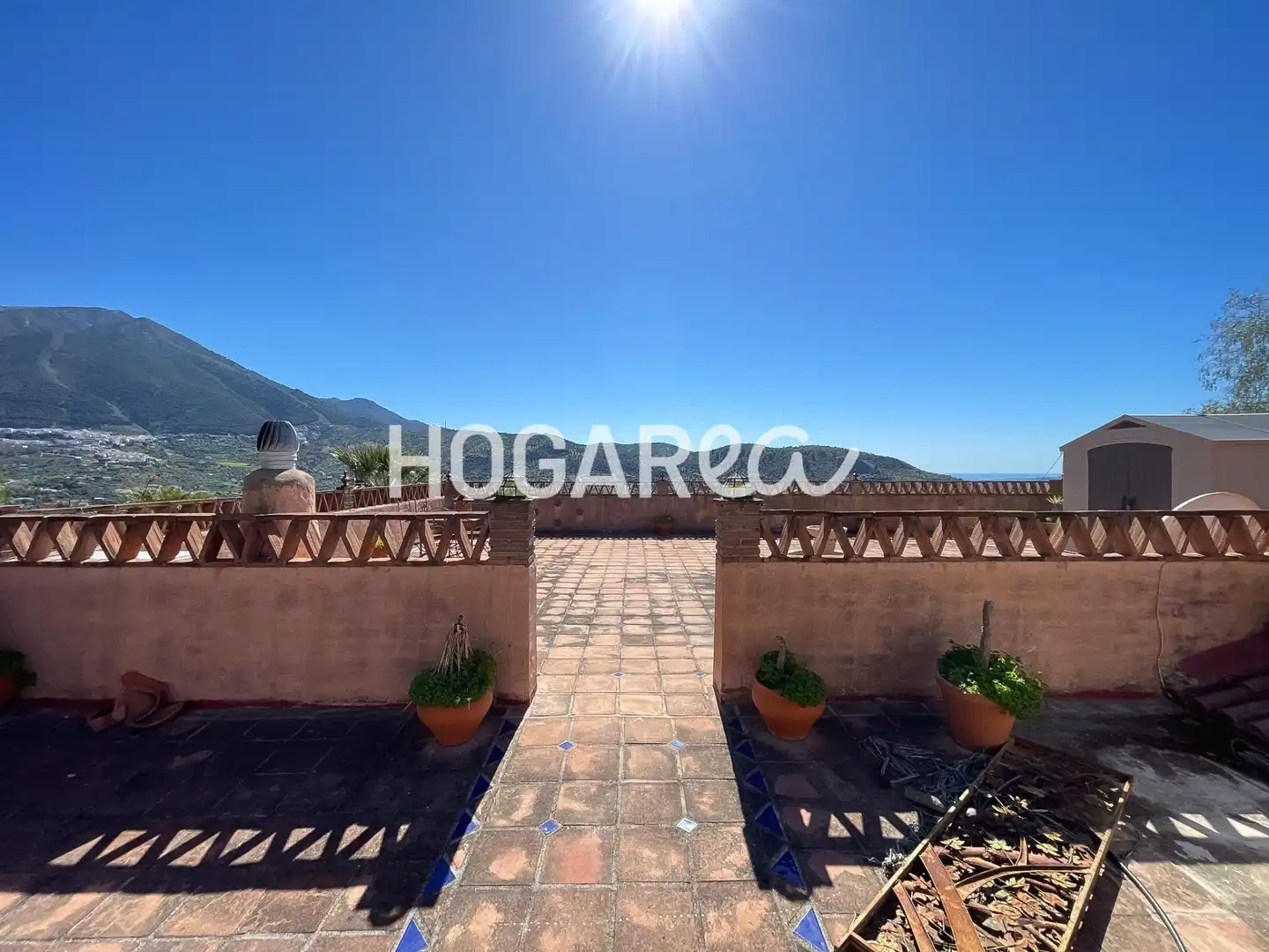 Terraza de Finca rústica en venta en Alcaucín con Jardín privado, Terraza y Piscina