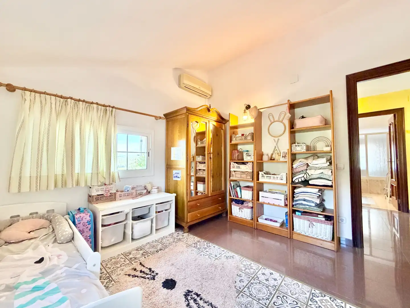 Houses for sale in Canyelles  with Air Conditioner, Heating and Private garden